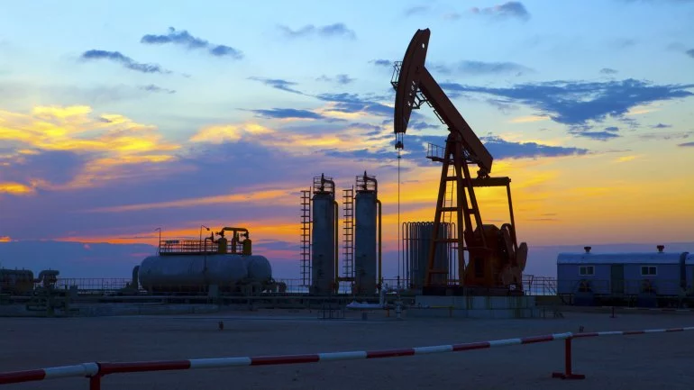 Petróleo de Texas Sube un ‘Poquito’ Tras Ataque en el Mar Rojo: ¡Una ‘Vaina’ Que Altera el Mercado! Petróleo de Texas Sube un Poco Tras Ataque en el Mar Rojo: Una Situación Que Altera el Mercado