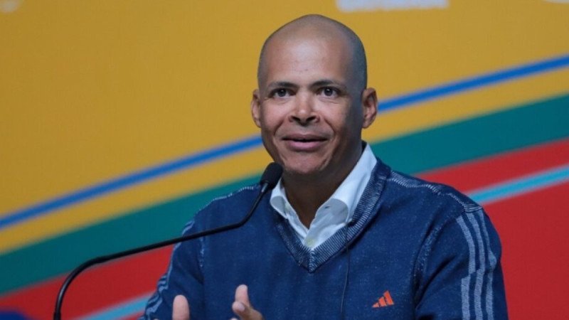 ¡Klk! Félix Sánchez llama al ‘coro’ a apoyar el Clásico de Atletismo Félix Sánchez llama al apoyo del Clásico de Atletismo