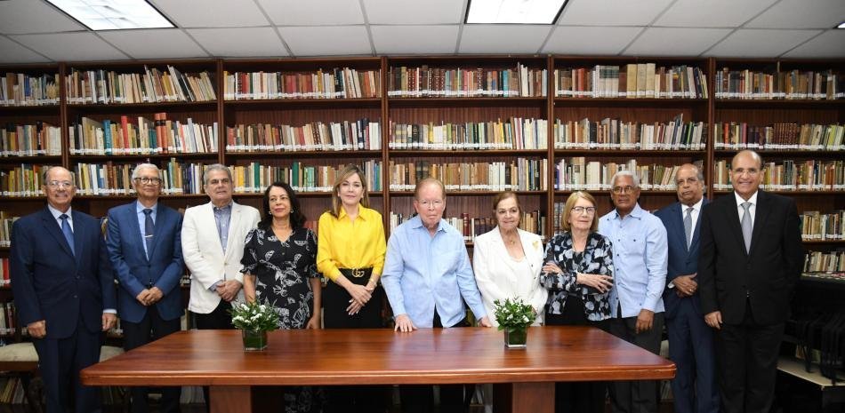 ¡Un ‘Pepinazo’ de Premios! Fundación Corripio Reconoce a la Gente Dura de RD en 2026 Premios Fundación Corripio Reconocen a Destacadas Figuras en 2026