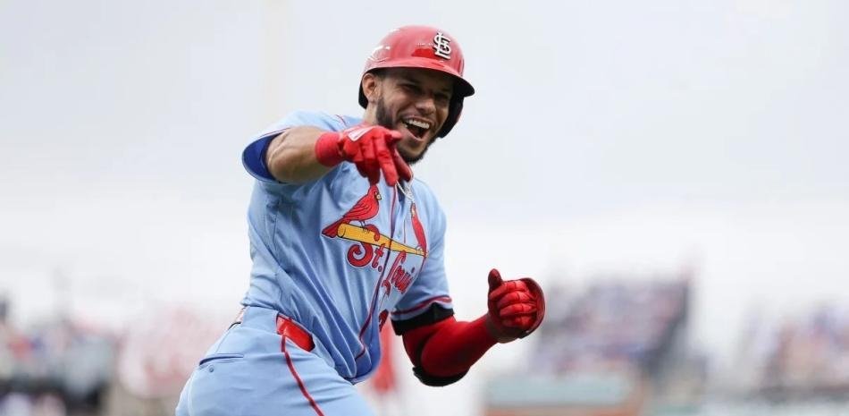 Joshua Báez en su Debut: Una Serie de Jonrones que Hace Historia