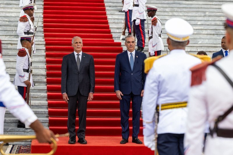 ¡Honduras le echa el ojo a los equipos militares dominicanos, una ‘vainita’ que da qué hablar! Honduras busca equipos militares dominicanos, fortaleciendo seguridad regional