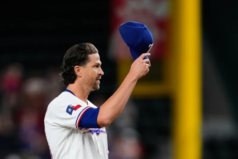DeGrom con 2000 Ponches: ¡Una ‘Vaina’ de Pitcheo Que Sigue Dando Clases! DeGrom con 2000 Ponches: Una Proeza Histórica en la MLB