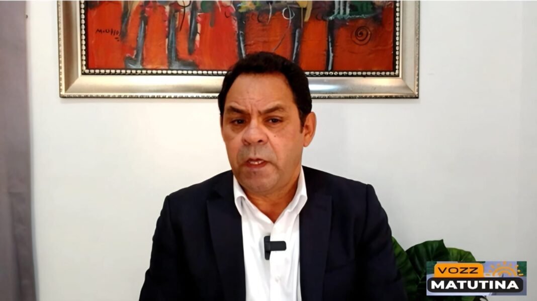 ¡Abreu ‘No Se Quita’! Periodista reta a Aduanas y Nelson Arroyo por supuesto acoso Abreu No Se Quita Periodista reta a Aduanas y Nelson Arroyo por supuesto acoso