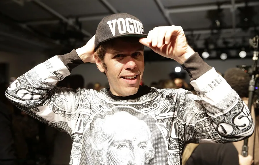 La ‘vaina’ de Perez Hilton: ¡Su madre pide la custodia de sus hijos! Perez Hilton: Su madre pide custodia de hijos