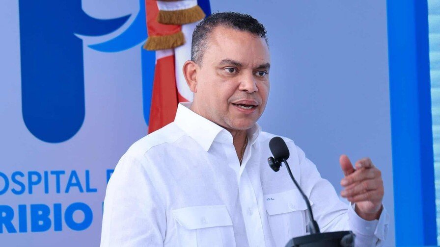 La Supernumeraria Medica: Un Enredo en el Sistema de Salud Dominicano