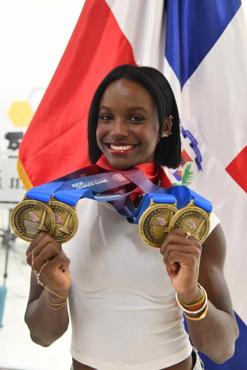 Liranyi Alonso La Joven Velocista que la Rompió en Santo Domingo 2026
