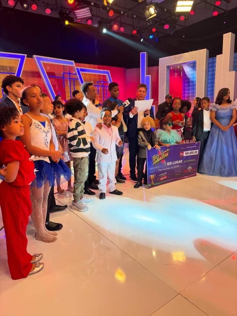 ¡Luis Justo la ‘botó’! Gana ‘Pequeños Grandes Talentos’ y se lleva el premio gordo Luis Justo gana Pequeños Grandes Talentos y se lleva el premio gordo