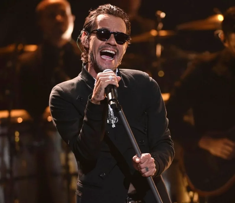 Marc Anthony, Farruko y Quevedo en los Premios Juventud: ¡Una vaina bien ‘a fuego’ en Europa! Marc Anthony, Farruko y Quevedo en los Premios Juventud: Una noche imperdible en Europa