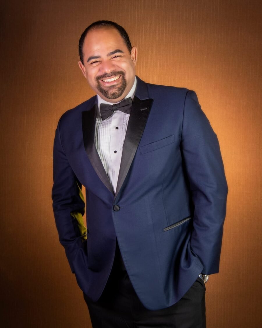 Moisés Sánchez: El Auge Indetenible del Productor Musical