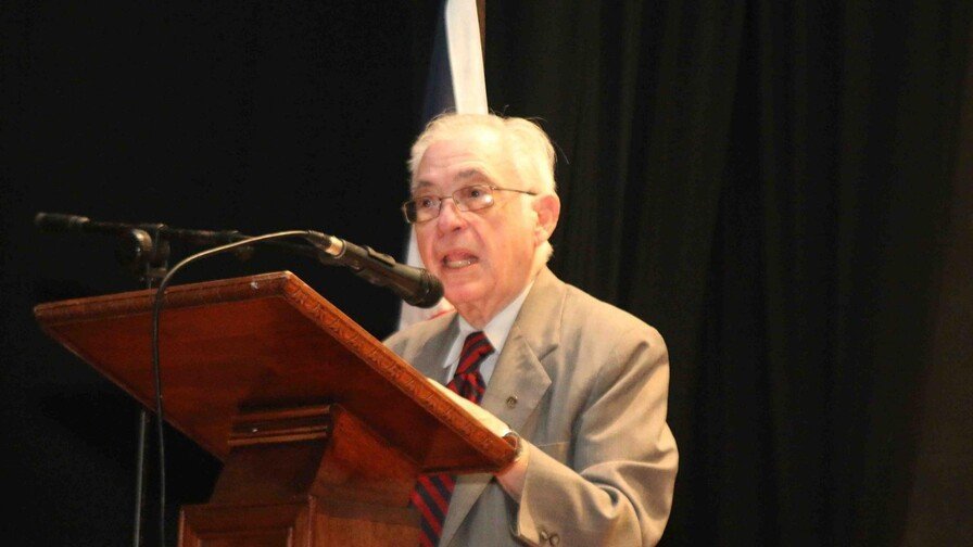 Adiós a un ‘Duro’: Wenceslao Vega Boyrie, Pilar de la Historia Jurídica Dominicana Adios a un Duro: Wenceslao Vega Boyrie, Pilar de la Historia Juridica Dominicana
