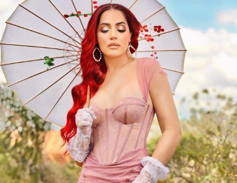 Karen Yapoort regresa a la TV con ‘Mujeres de las Grandes Ligas’: ¡Una ‘vaina’ de pura inspiración! Karen Yapoort regresa a la TV con Mujeres de las Grandes Ligas: Una propuesta de pura inspiración.