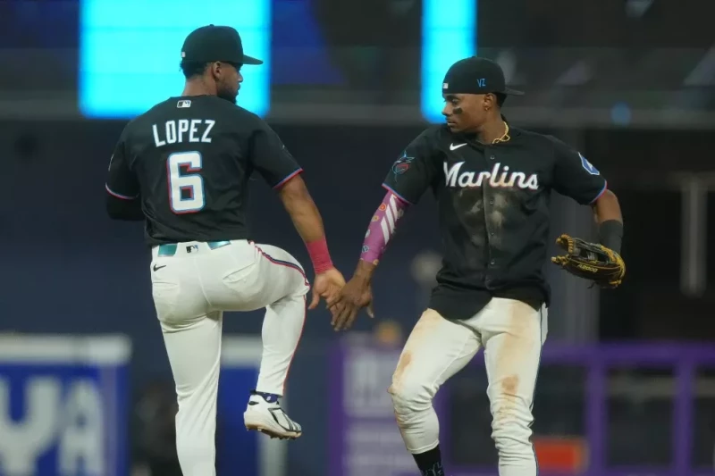 Eury Pérez domina y Esteury Ruiz jonronea en victoria de los Marlins