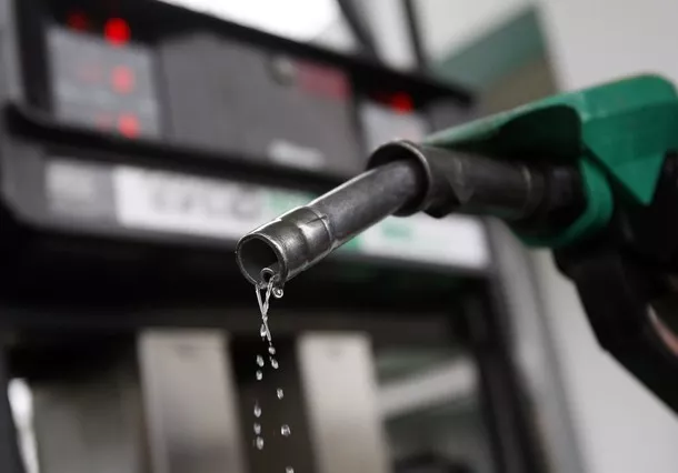 ¡Se Armó el Relajo! ¿Por qué la Gasolina y el Gasoil Regular Suben Otra Vez en RD? Por qué la Gasolina y el Gasoil Regular Suben Otra Vez en RD