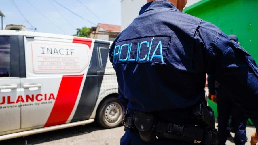 Reclamo por Flores Acaba en Muerte a Machetazos en Santiago