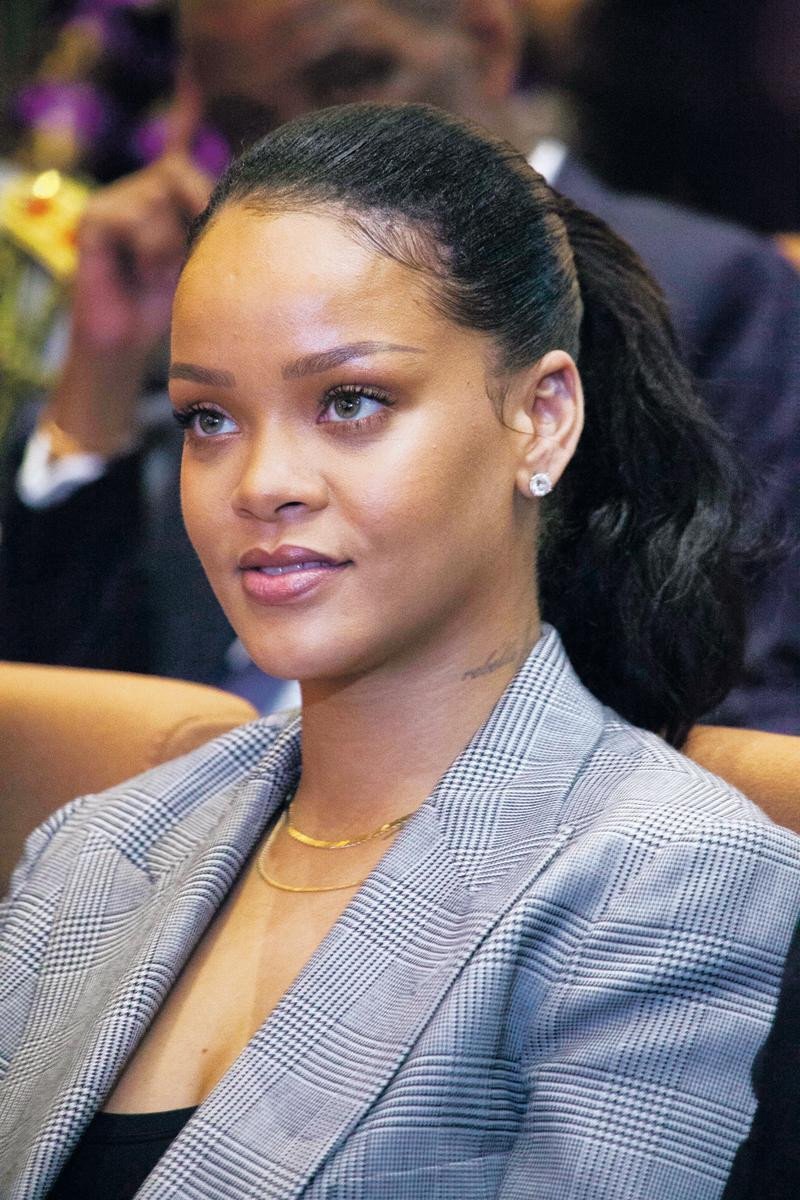Rihanna ‘cocinando’ música nueva, ¡qué bacana vaina! Rihanna cocinando musica nueva, que bacana vaina