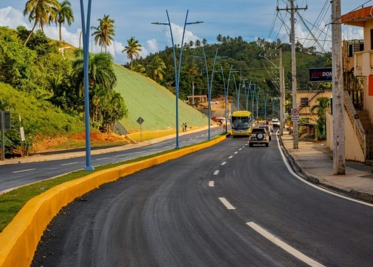 ¡Samaná se está poniendo ‘jevi’!: Inversión vial se lleva la mejor parte Samaná se está poniendo bien: Inversión vial se lleva la mejor parte