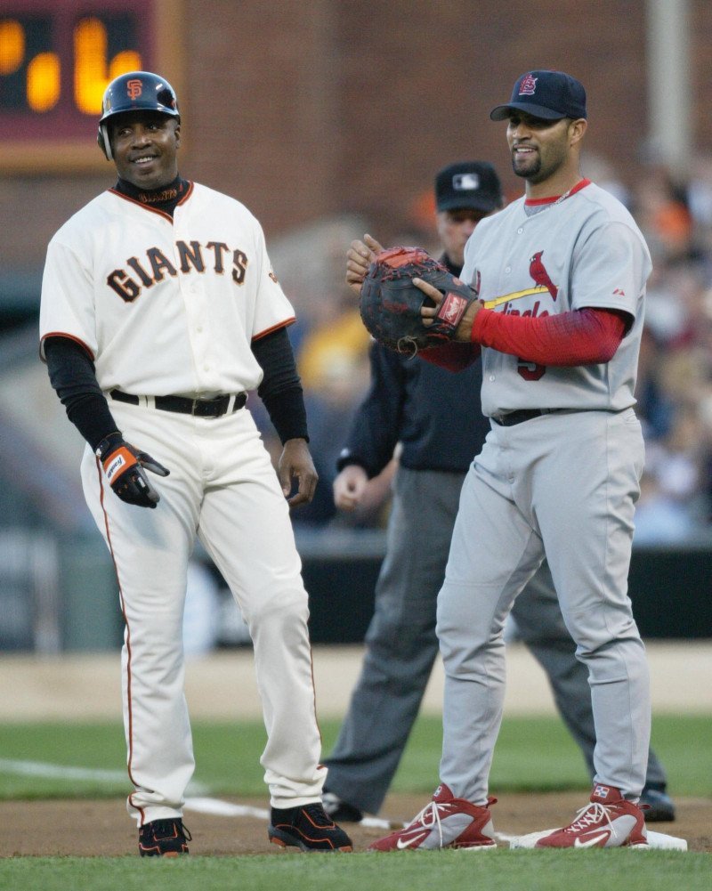 Albert Pujols Revela su Postura sobre Barry Bonds y Sammy Sosa en el Salón de la Fama