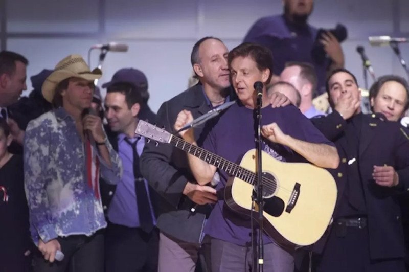 El 11 de Septiembre: La Música, ¡un ‘Coro’ que Nos unió en el Dolor! El 11 de Septiembre: La Musica un Coro que Nos unio en el Dolor