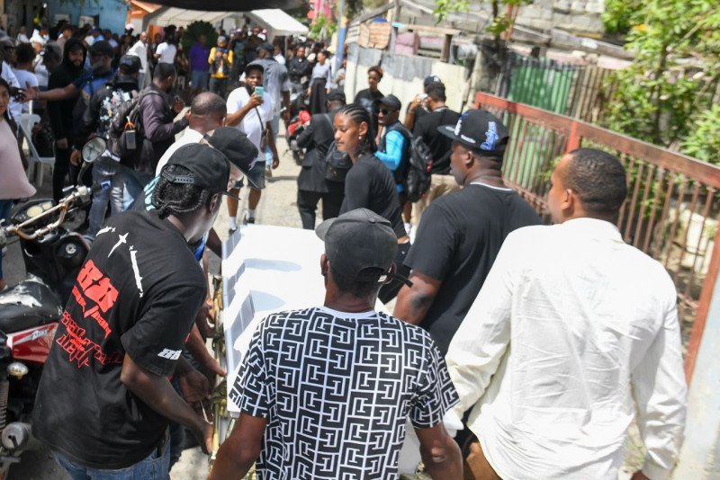 ¡Klk con la Seguridad! Pesquisas Avanzan por Crímenes que Sacuden el Gran Santo Domingo Pesquisas Avanzan por Crímenes que Sacuden el Gran Santo Domingo