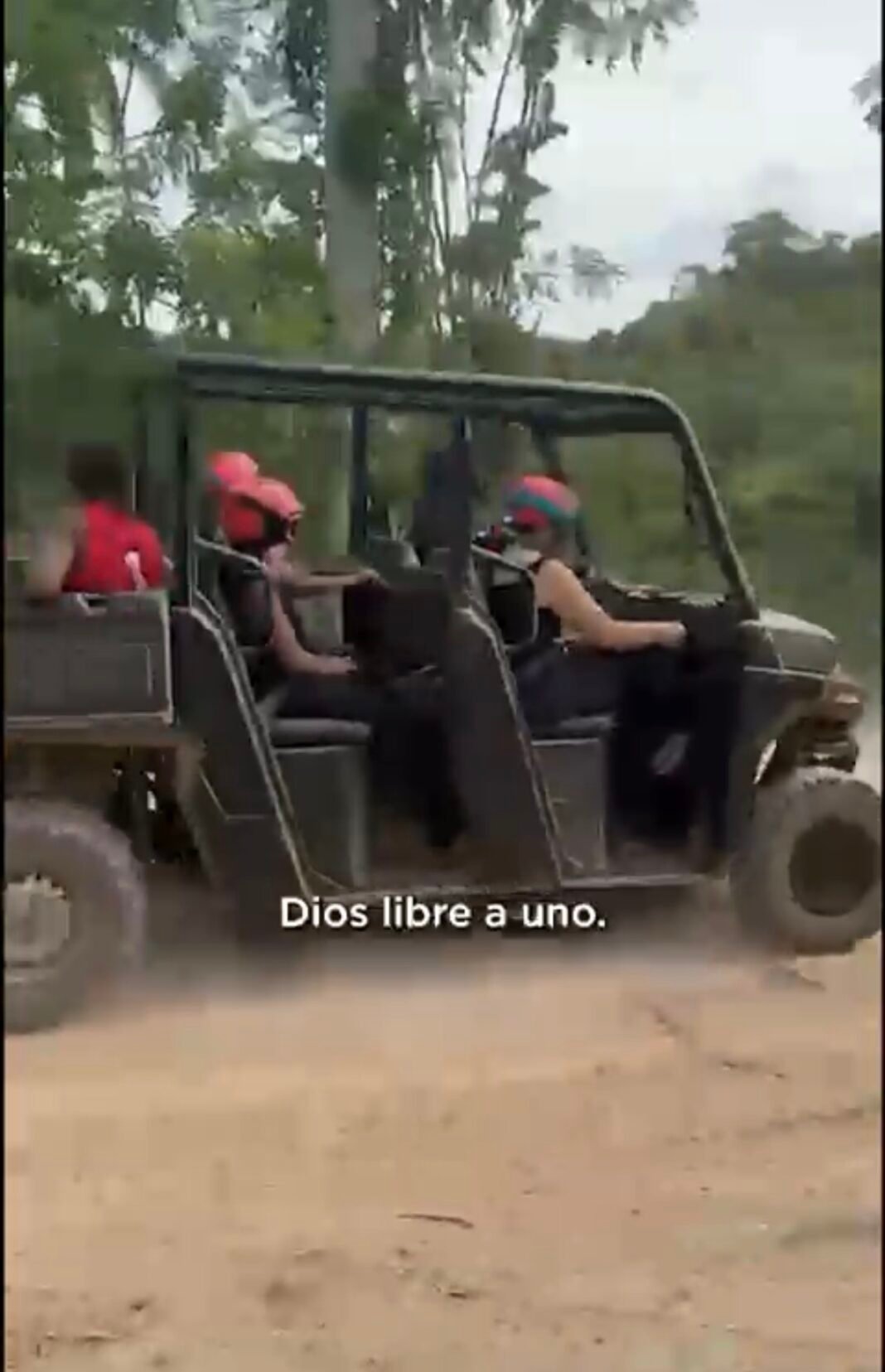 ¡El Limón está ‘Jarto’! Comunitarios de Samaná Denuncian ‘Coro’ de Buggies y Caminos en ‘Vaina’ El Limon esta Harto Comunitarios de Samana Denuncian Coro de Buggies y Caminos en Vaina