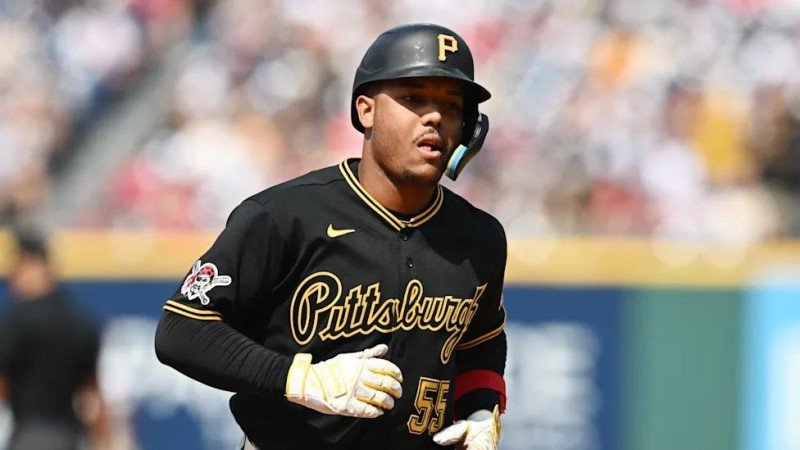 ¡Qué ‘vaina’ buena! 26 Dominicanos se ‘Fajaron’ y Debutan este Año en la MLB 26 Dominicanos Debutan este Año en la MLB