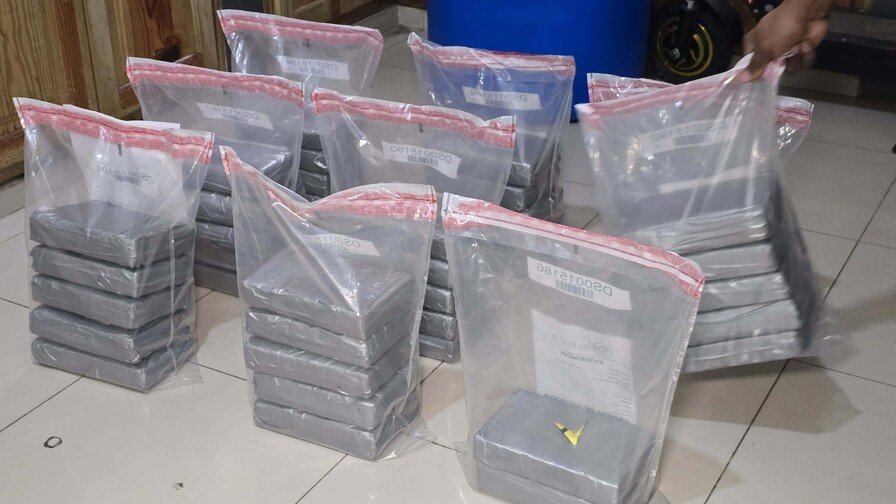 ¡Qué Vaina! Desmantelan un ‘Envío de Droga’ Internacional desde Caucedo Que Vaina! Desmantelan un Envio de Droga Internacional desde Caucedo