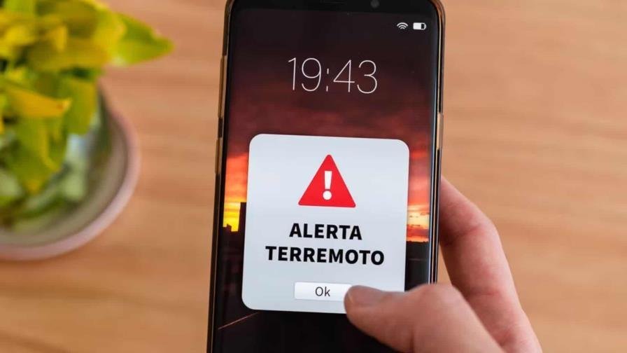¡A ponerse ‘ready’! República Dominicana prueba alertas directas a celulares en simulacro de sismo, ¡una vaina jevi! Republica Dominicana prueba alertas directas a celulares en simulacro de sismo