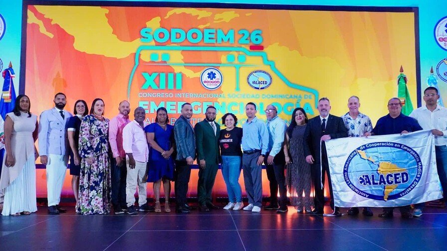 ¡Tremendo ‘Coro’ Médico en Miches! XIII Congreso de Emergenciología Eleva el Nivel en el País XIII Congreso Internacional de Emergenciología Eleva Nivel Médico en República Dominicana