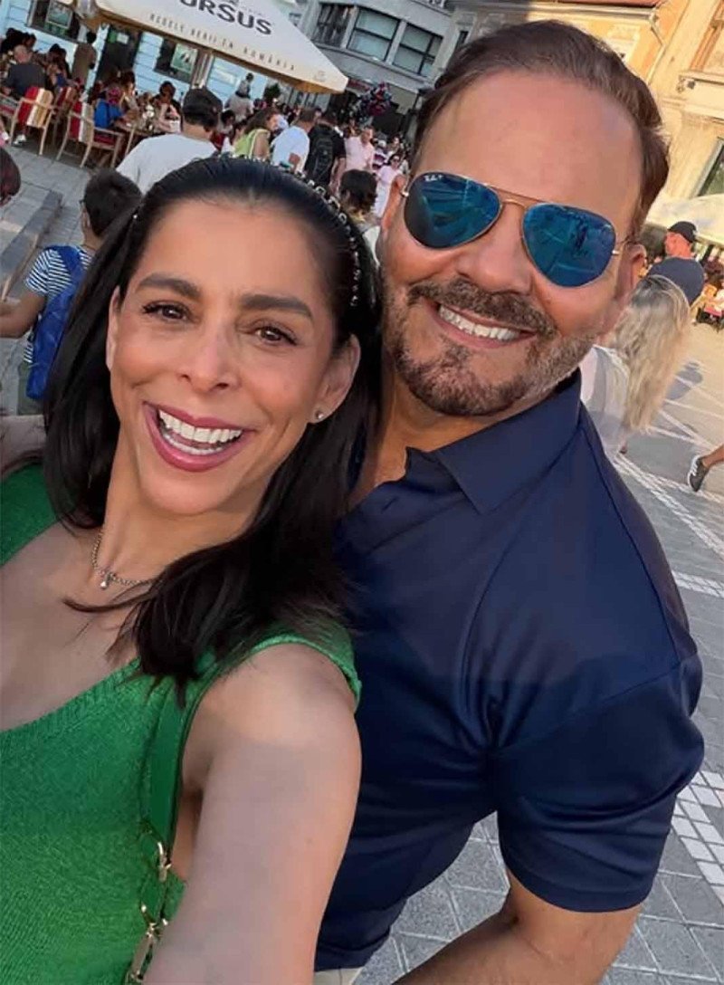 Lourdes Stephen: ¡Qué ‘Vaina’! Mensajes del Esposo en un ‘Coro’ de Citas Lourdes Stephen: Mensajes del Esposo en un Coro de Citas