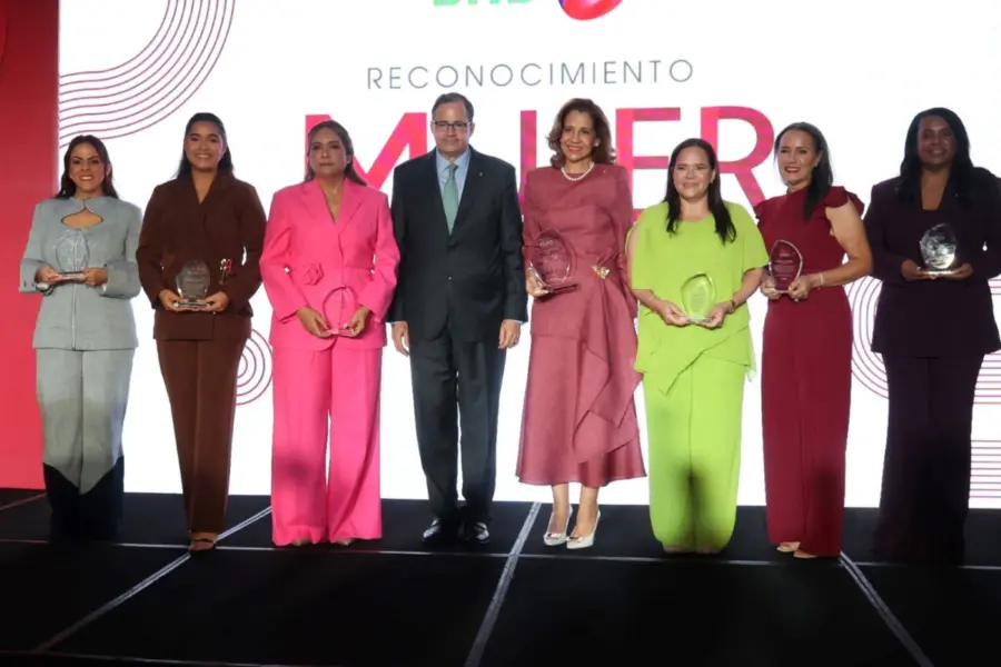 Mujeres Emprendedoras: ¡Meten ‘Mano’ Fuerte en el Negocio! Mujeres Emprendedoras Meten Mano Fuerte en el Negocio