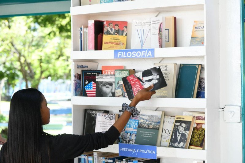 ¡La Feria del Libro 2026: Un ‘coro’ cultural que nos pone ‘jevi’! La Feria del Libro 2026: Un coro cultural que nos pone jevi