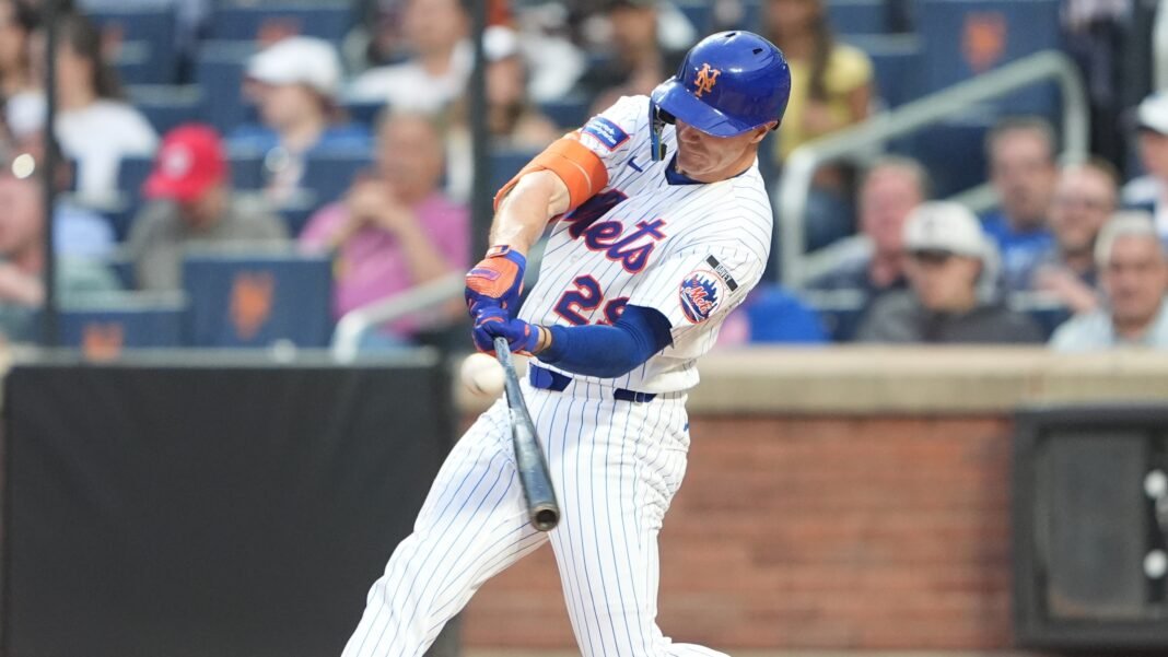 Jared Young Mets: Lo Que se Sabe Hasta Ahora Jared Young se Retira con Lesion en la Cabeza