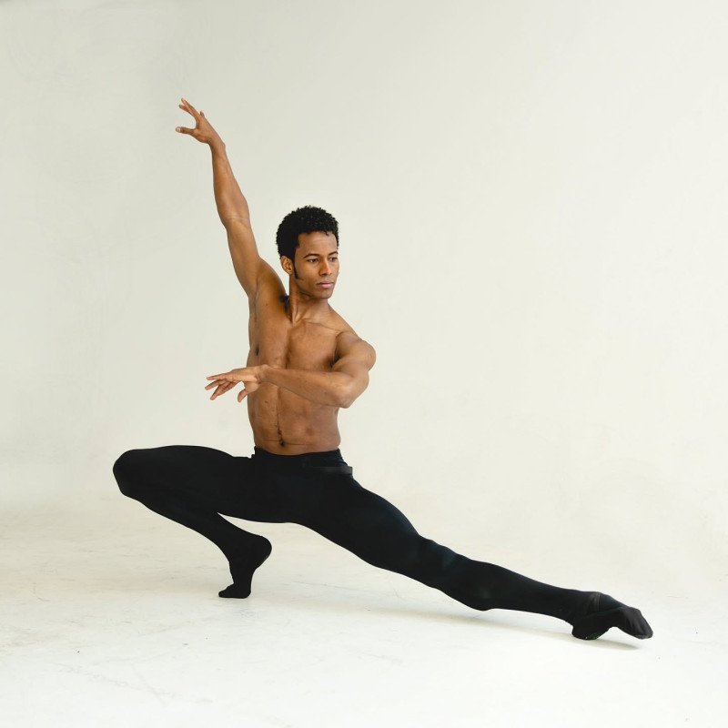 Johan Mancebo: El ‘Tigueraje’ de Cristo Rey que la montó en el ballet internacional Johan Mancebo: El Tigueraje de Cristo Rey que la monto en el ballet internacional