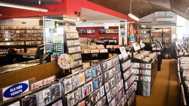 El CD se soltó: La vaina de los Discos Compactos Vuelve a Prender en el 2026