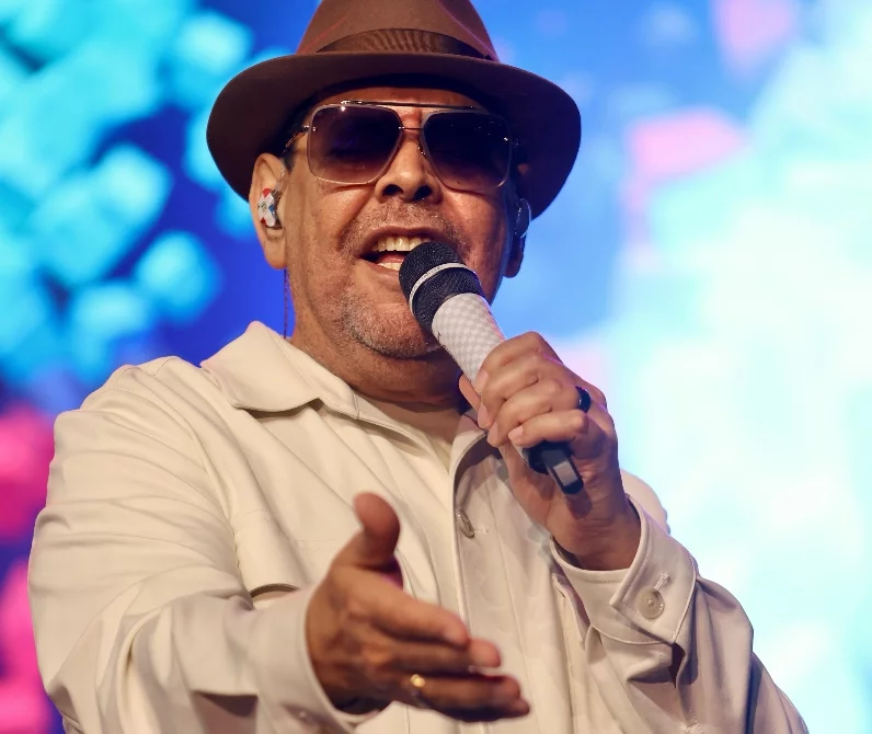 ¡’El Mayimbe’ y un ‘coro’ de merengue pa’ Lungomare en Octubre! Fernando Villalona y un coro de merengue en Lungomare en Octubre