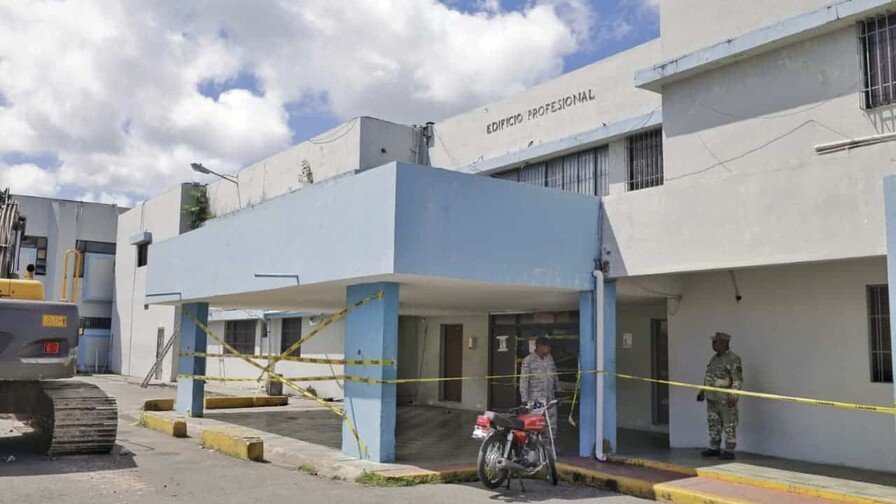 ¡Upa! El Salvador Gautier ‘se pone jevi’: pacientes en la luna por desalojo Salvador Gautier se renueva: pacientes en la luna por desalojo