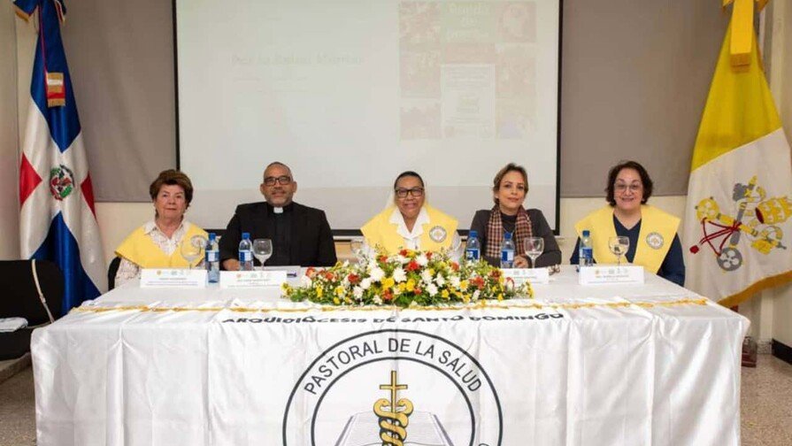 Un Paso por la Salud Mental: ¡A romper la ‘vaina’ del estigma en RD! Un Paso por la Salud Mental: A romper el estigma en RD