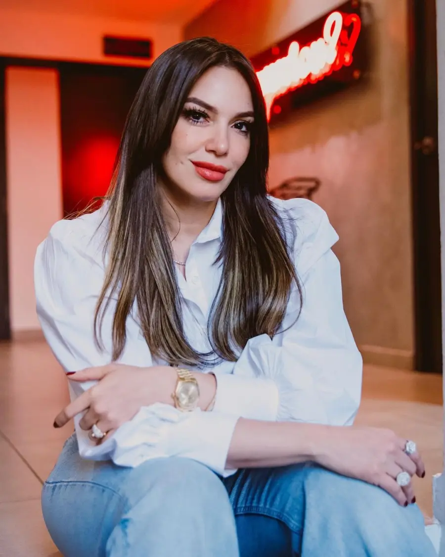 El ‘Lío’ que Sacó a Hony Estrella de La Fábrica Radio: ¿Qué Pasó en Punta Cana? El Lio que Saco a Hony Estrella de La Fabrica Radio Que Paso en Punta Cana