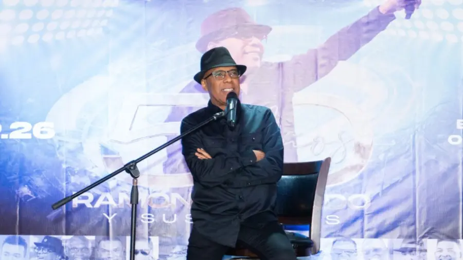 Ramón Orlando y el ‘coro’ del Olímpico: ¡De 4 a 60 millones por el merengue! Ramón Orlando y el Concierto del Olímpico: De 4 a 60 millones por el merengue