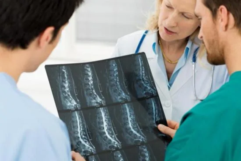 ¿Un tumor óseo es siempre una ‘vaina’ de susto? Esto es lo que debes saber Un tumor oseo: ¿es siempre un susto? Esto es lo que debes saber