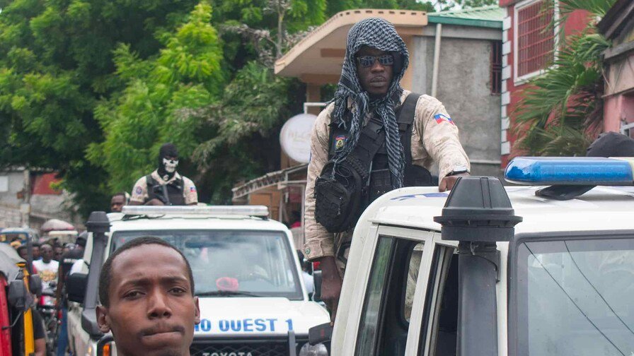 ¡Qué ‘vaina’! Abinader y Bukele en un ‘junte’ por la crisis haitiana: La frontera dominicana se refuerza Abinader y Bukele se juntan por la crisis haitiana: La frontera dominicana se refuerza