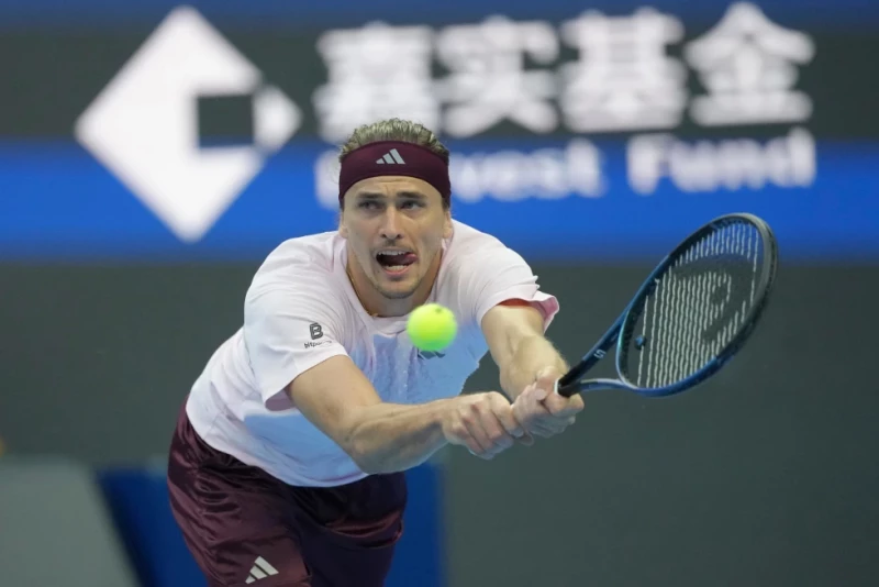 Alexander Zverev la ‘botó’ en Shanghái: ¡Número 1 con este ‘tigueraje’! Alexander Zverev la boto en Shanghai Numero 1 con este tigueraje