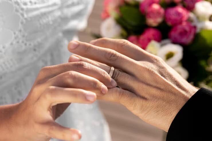 ¡Se armó el lío! Apresan a ‘La Jefa’ de fraude matrimonial con cuarto en RD Apresan Mujer Acusada de Fraude Matrimonial e Inversiones Millonarias en RD