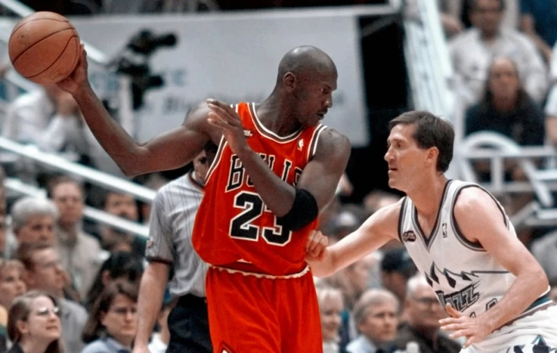 Michael Jordan ‘rompió la banca’: Camiseta de las Finales del 98 se vende por 14 millones, ¡un ‘palo’ histórico! Michael Jordan rompio la banca: Camiseta de las Finales del 98 se vende por 14 millones, un palo historico