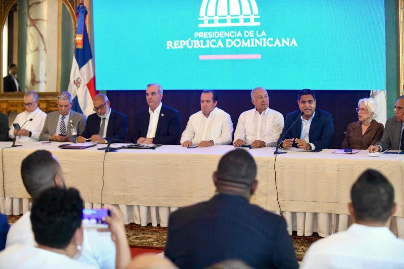 ¡El ‘Coro’ Deportivo Se Prende! RD$2,000 MM de la Corrupción para Impulsar Obras Deportivas El Coro Deportivo Se Prende: RD$2,000 MM de la Corrupción para Impulsar Obras Deportivas