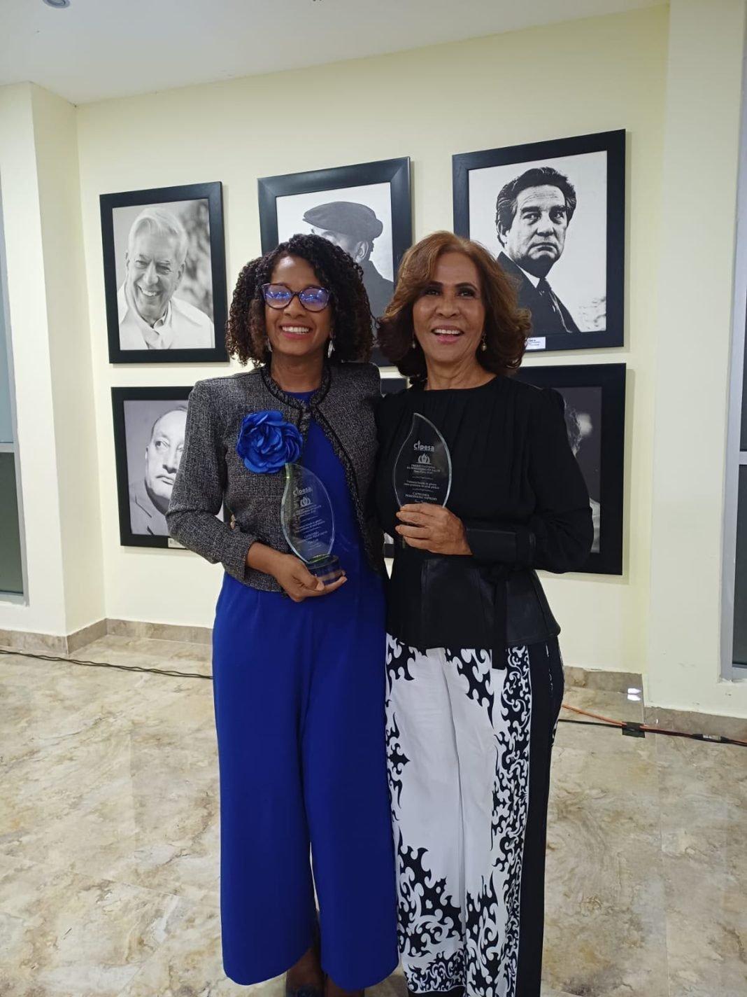 Grupo Panorama se luce con dos premios por periodismo en salud