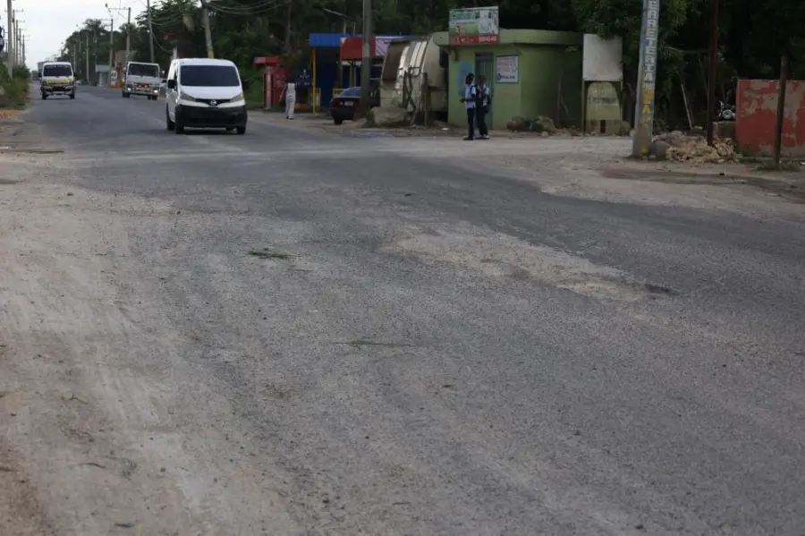Guerra: El ‘Coro’ de la Inversión en El Toro y los Aprietos en las Calles y Escuelas Guerra: El crecimiento de la inversión en El Toro y los desafíos en calles y escuelas