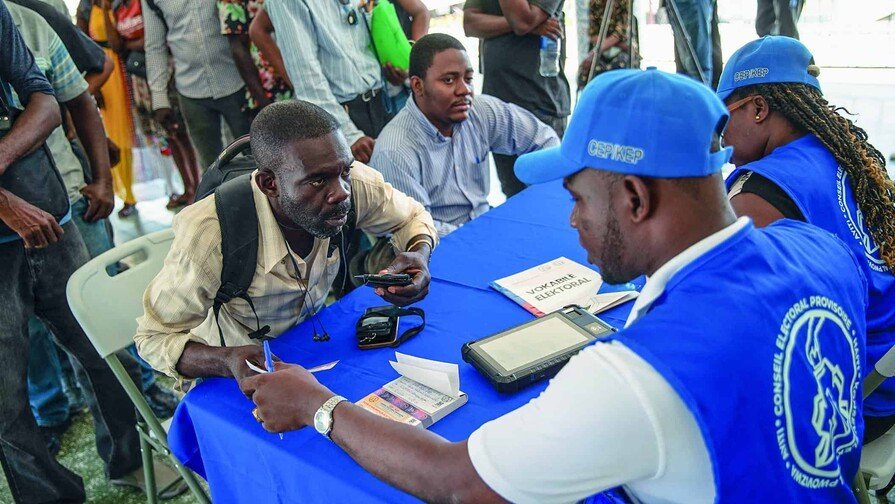 Haití en un ‘Lío’: Elecciones en Veremos y la Violencia Desbordá Haiti en un Lio Elecciones en Veremos y la Violencia Desborda
