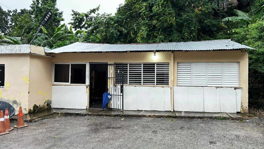 El Hospital de Paraíso, casi Tres Años en un Local que es una Ruina