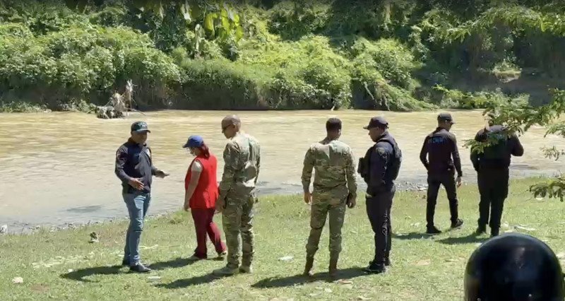 ¡Qué ‘Vaina’! Joven Desaparecida en Navarrete Desata Angustia y ‘Chercha’ de un Motoconcho Joven Desaparecida en Navarrete: Búsqueda y Controversia por Motoconcho
